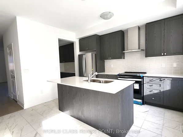 48 Waterside Way, Whitby, ON L1N 0N1