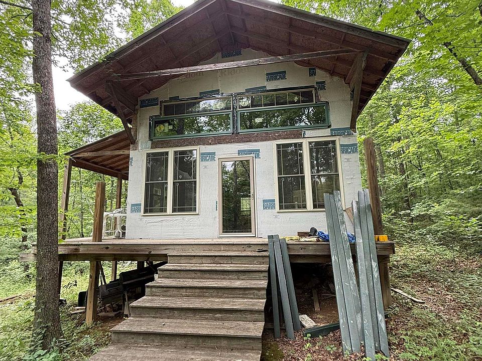 1st image of 113 Wells Dr