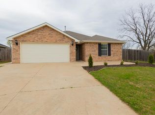 824 E Macy Ln, Stillwater, OK 74075