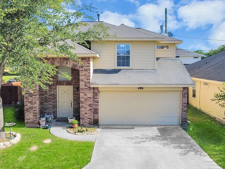 201 S Native Ln — Photo 1