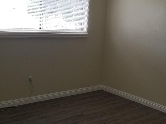 5th image of 1155 W 4th St APT 37