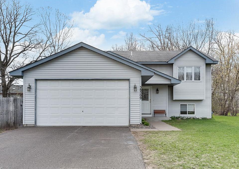 1st image of 38509 Glacier Dr