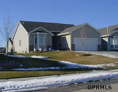 1st image of 8162 S 93rd Cres