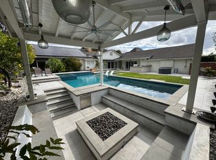 4455 California Ave, Long Beach, CA 90807