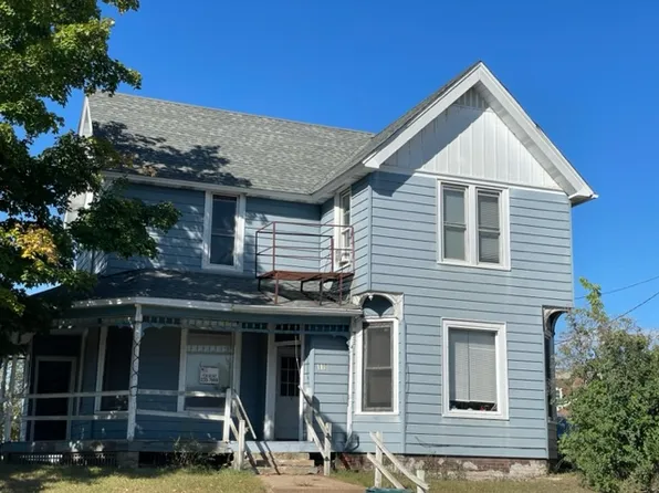 119 Main St W, Menomonie, WI