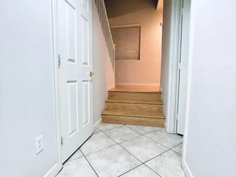 213 Heiple Ct — Photo 19