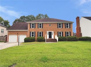 1220 Heathcliff Dr, Virginia Beach, VA 23464