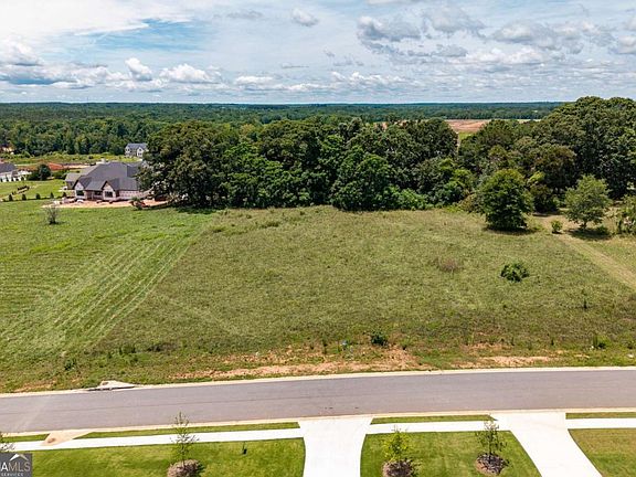 2nd image of 1654 Malcom Estates Rdg