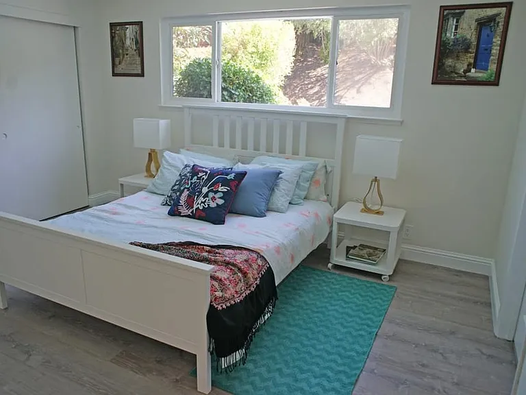 378 Spring Valley Ln — Photo 7