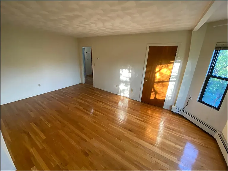 81 Perkins St #3 — Photo 6