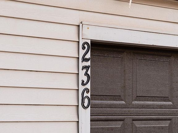 4th image of 236 Ready St