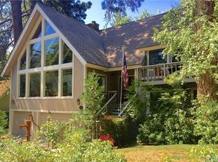 27753 High Knoll Rd, Lake Arrowhead, CA 92352