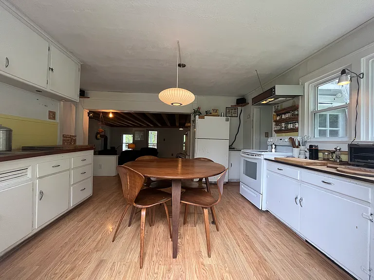 150 Morgan Hill Rd — Photo 9