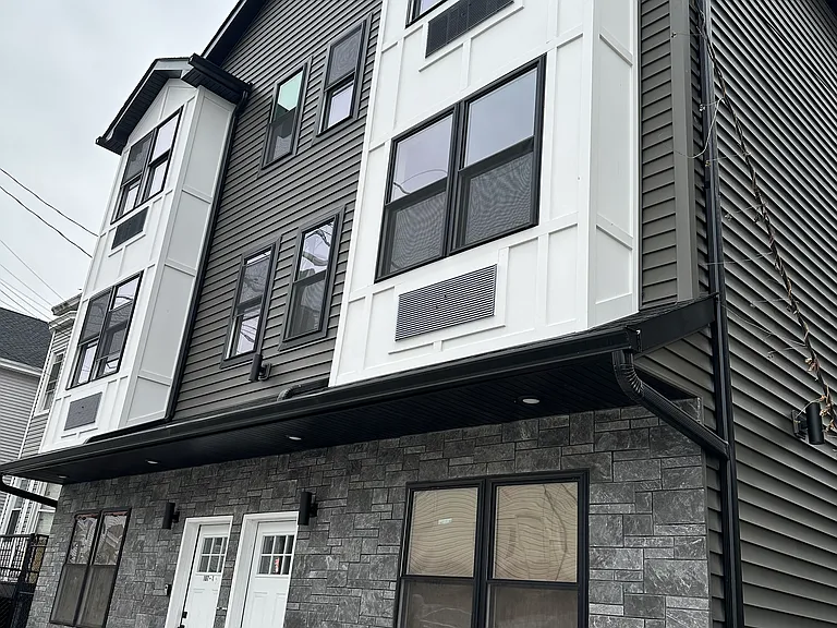 167 Temple St #1 — Photo 12