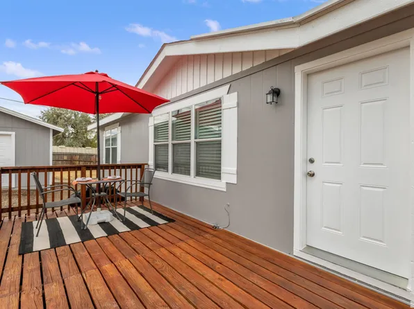 507 Aloha Way, Sun Valley, NV 89433