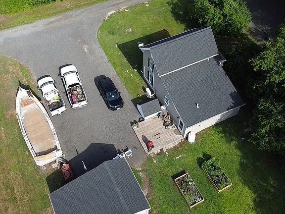 4th image of 1610 Hudson Rd