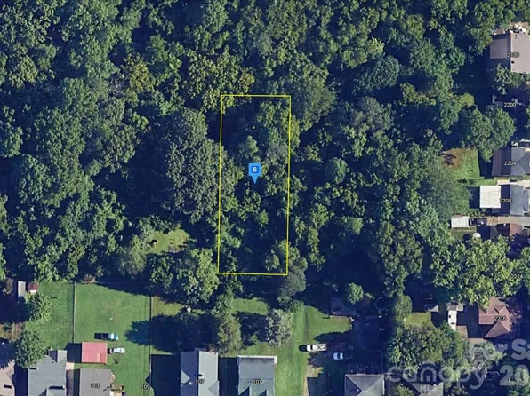 105 E Sprague St, Winston Salem, NC 27127