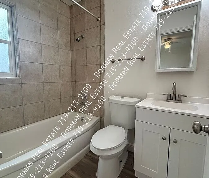 1135 Valley Manor Ct #A — Photo 7