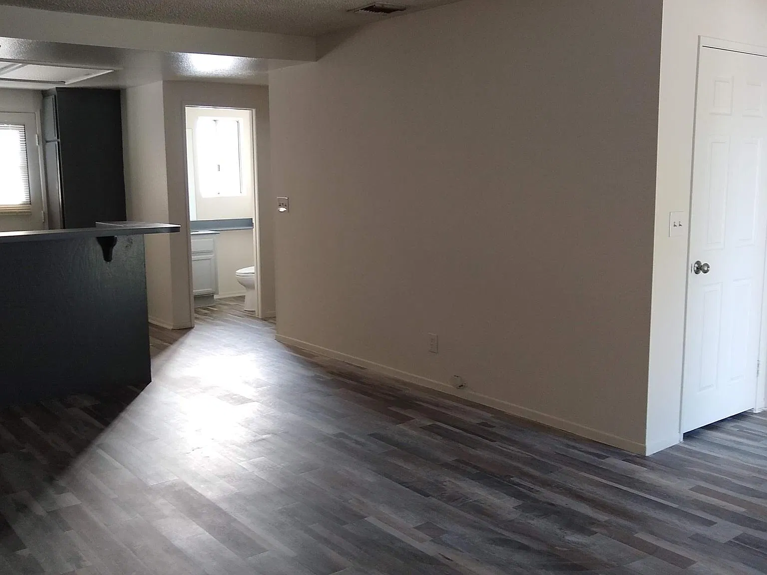 2 bed, 1.5 bath, $2,750 — Photo 4