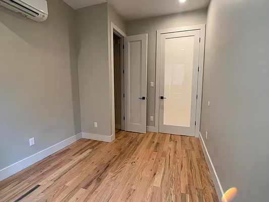 Rented by Yup Realty LLC | media 24