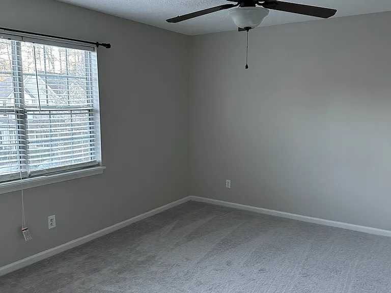 3202 Summercroft Ln — Photo 9