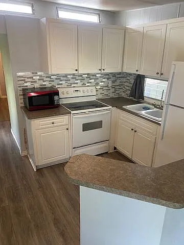 3 Aa St — Photo 4