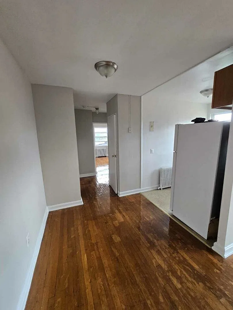 140 Kenilworth Ave Ne — Photo 4