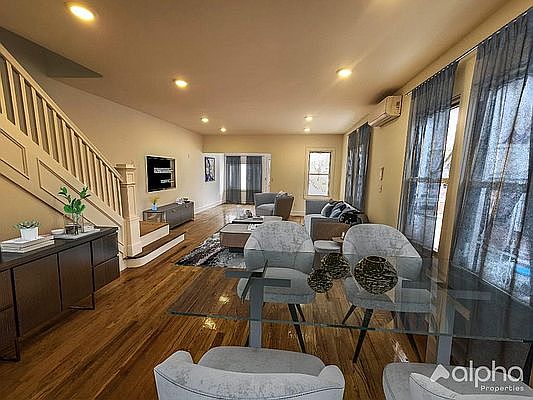 1st image of 25-38 Humphreys St #2