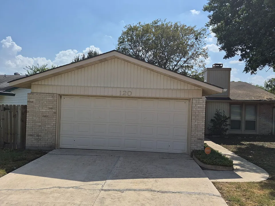 120 Friendswood Path