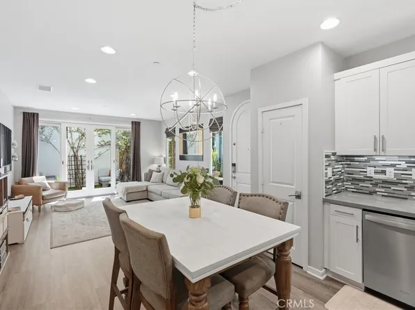 5573 Palm Dr, Hawthorne, CA 90250