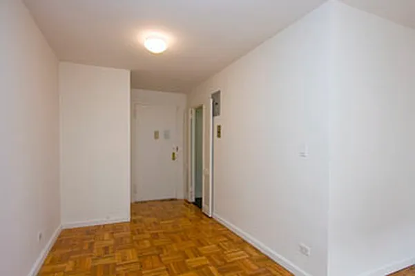 Rented by GoodRock Realty | media 18