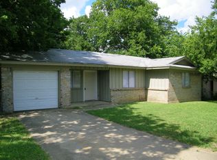 1726 Granada Ave, Grand Prairie, TX 75051