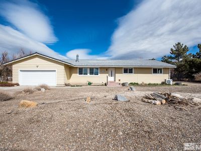 1928 Arabian Ln, Gardnerville, NV, 89410