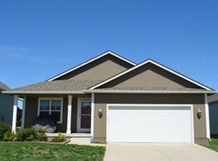 816 33rd St SW, Bondurant, IA 50035