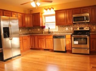 2231 E Vollmer Ave, Milwaukee, WI 53207