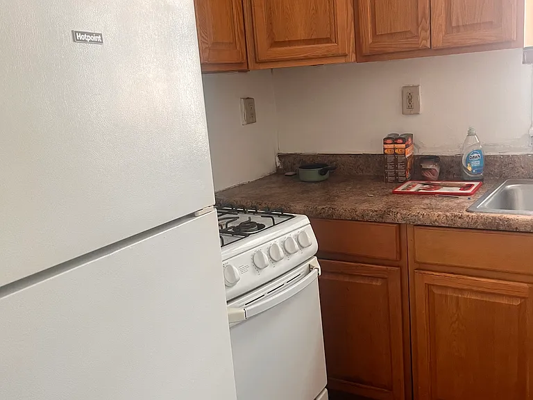 343 Hummel St #2 — Photo 7