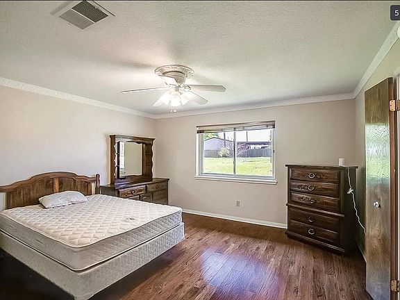 2nd image of 2005 Magic Hill Dr