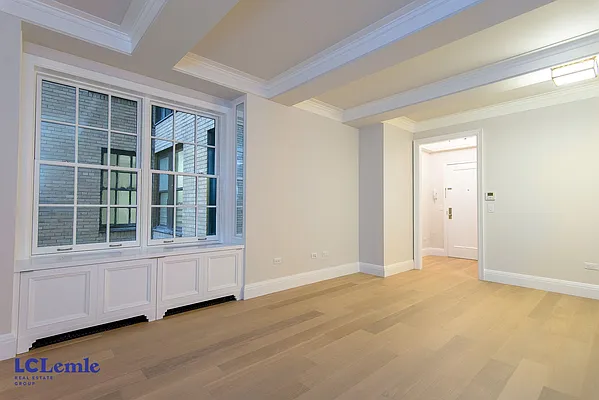 Rented by LC Lemle Real Estate Group | media 21