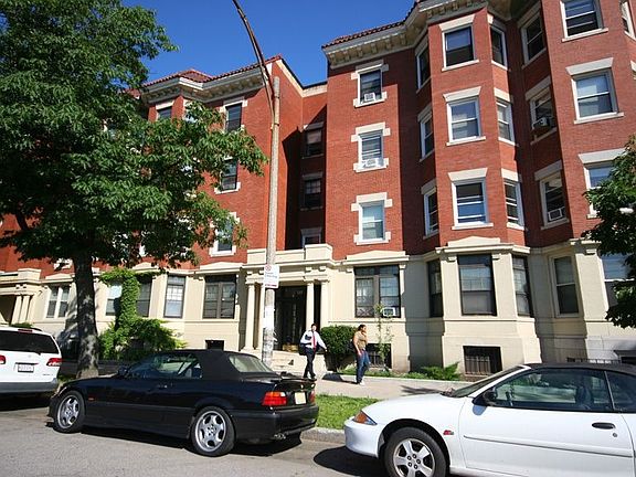 1307 Commonwealth Ave. Building