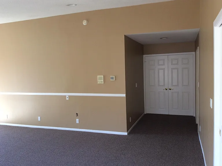Entrance master bedroom