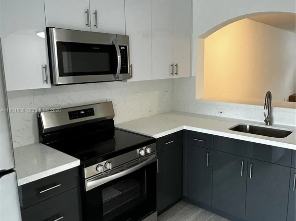 2650 SE 12th Pl Unit 105, Homestead, FL 33035