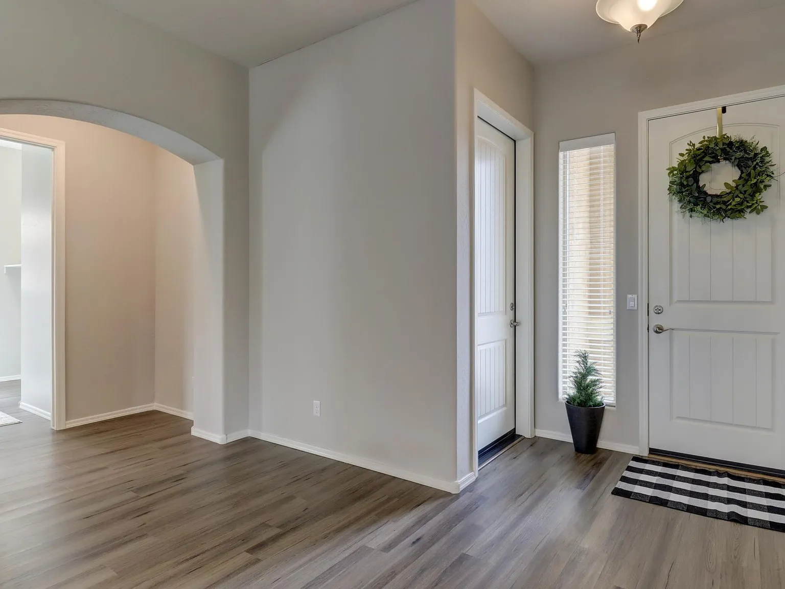 6416 E Beckett Trl — Photo 3