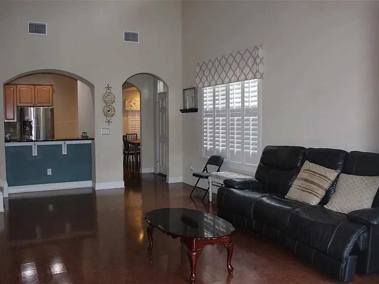 4961 Anniston Cir — Photo 3