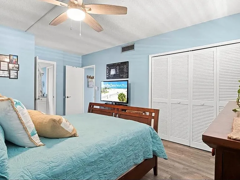 7461 W Country Club Dr N #108 — Photo 13