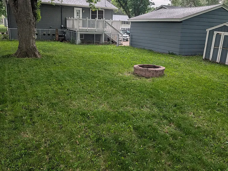 204 Ann Dr — Photo 11