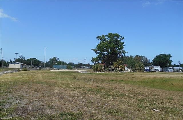 2nd image of 798 Avenue H