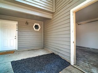 8810 Schick Rd APT B, Austin, TX 78729