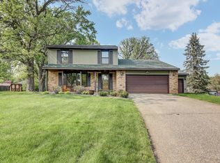 7432 Abbott Ave N, Brooklyn Park, MN 55443