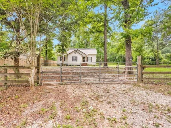264 Buck Owens Rd, Livingston, TX 77351