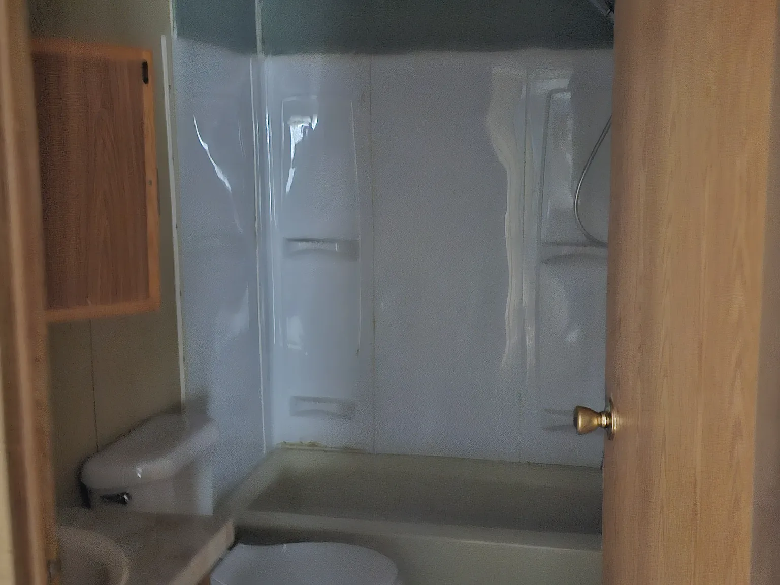 3 bed, $1,200 — Photo 1